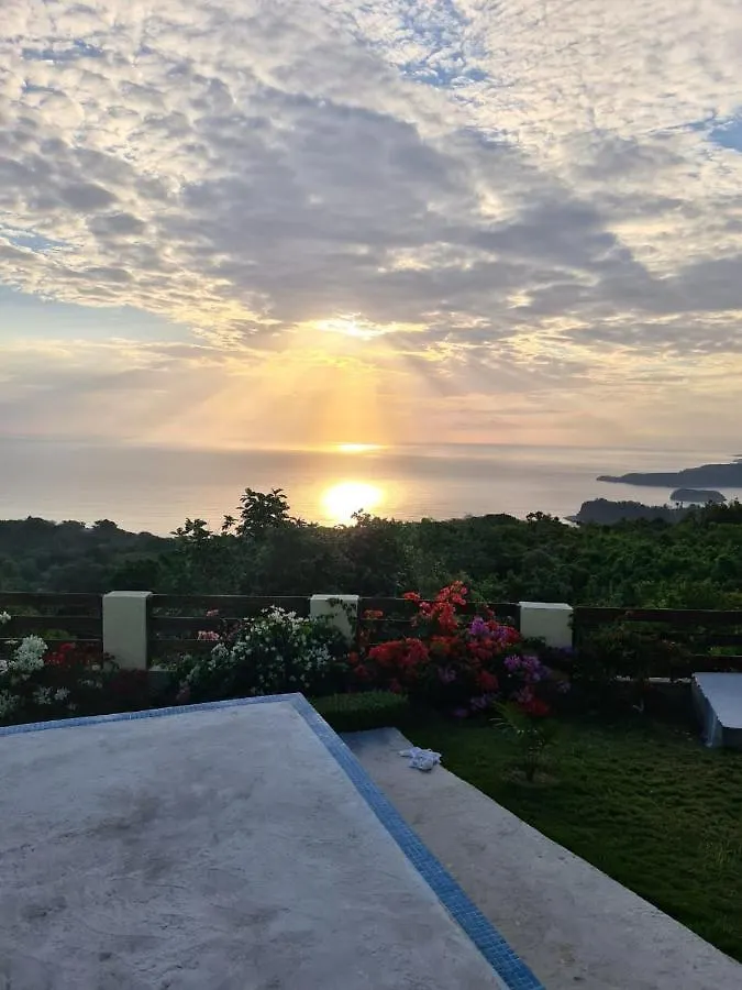 Breezy Castle Jamaica Aparthotel Port Maria